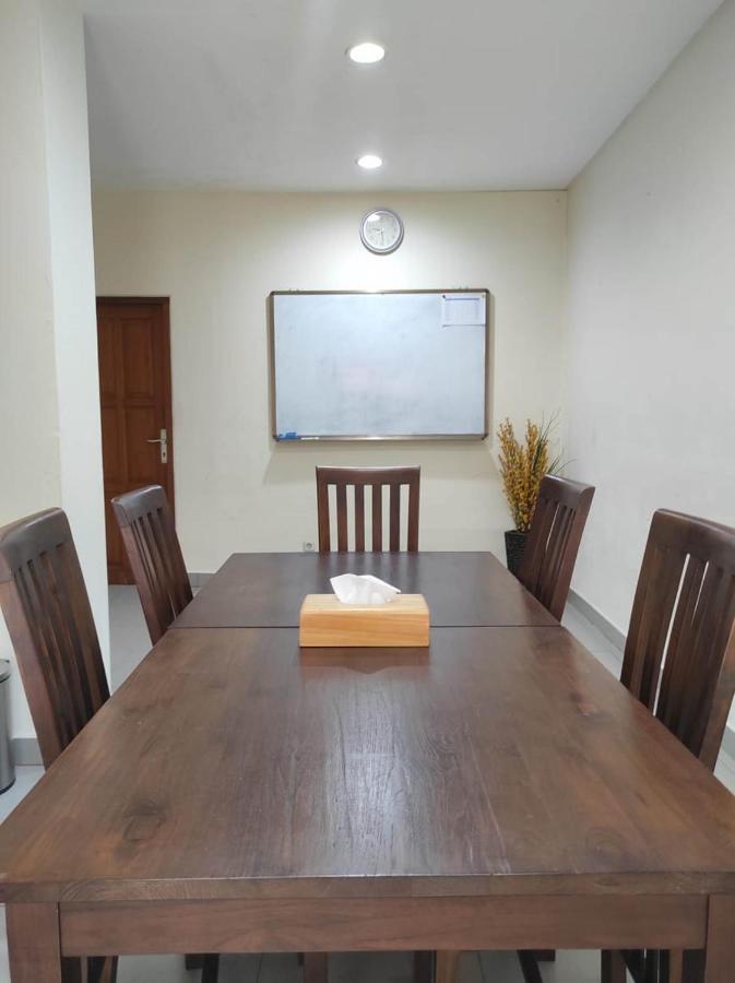 ג'קרטה Jambuluwuk Residence Blok M מראה חיצוני תמונה