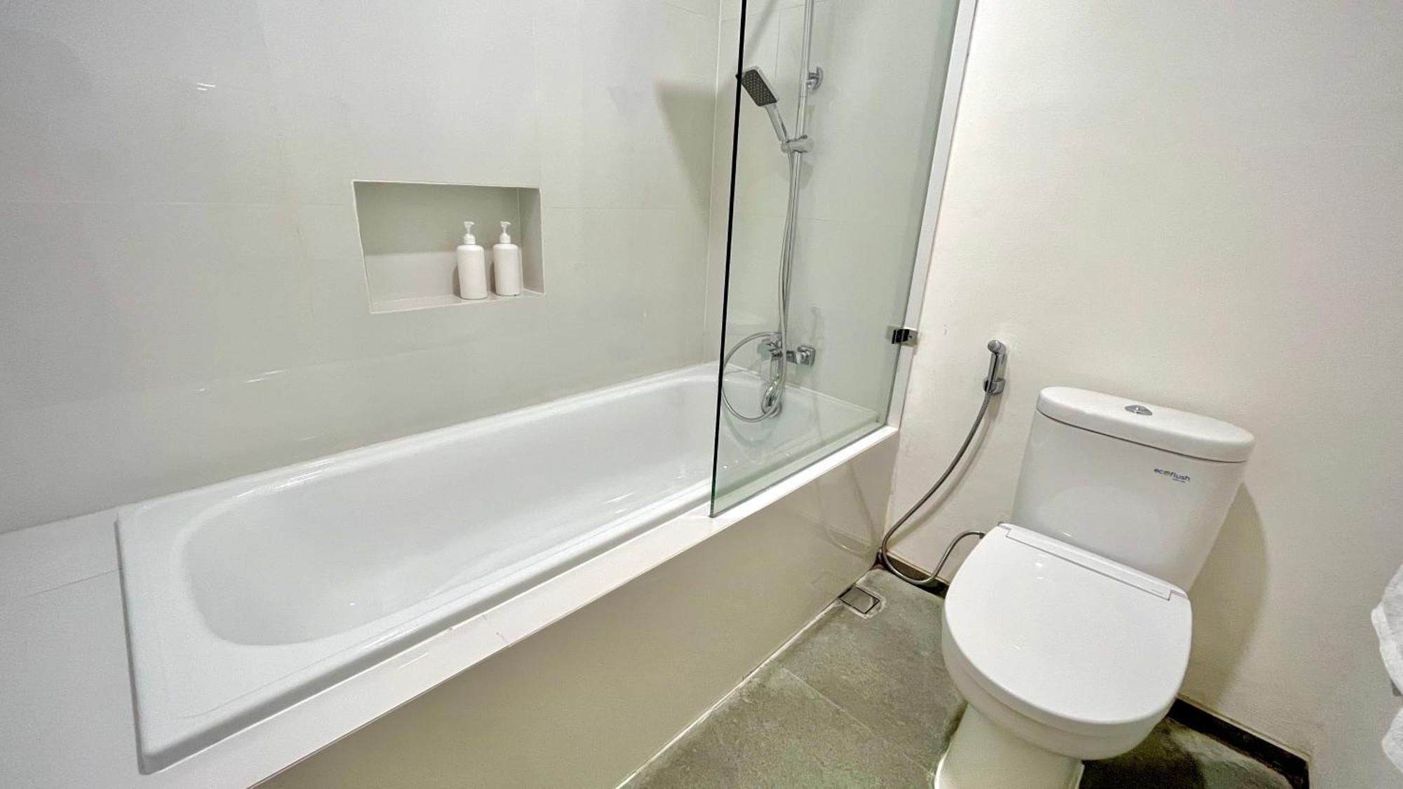 ג'קרטה Jambuluwuk Residence Blok M מראה חיצוני תמונה